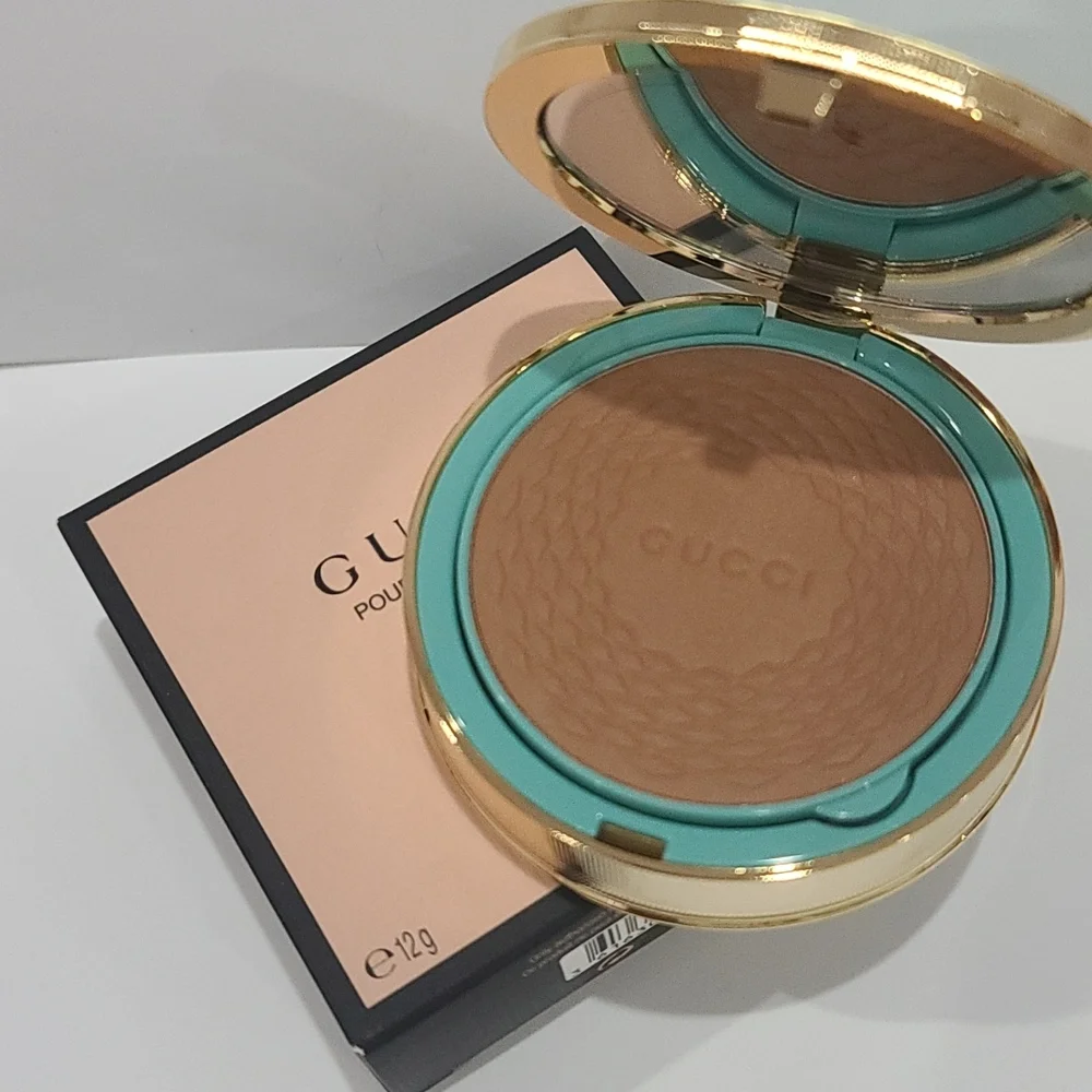 NIB ⭐Gucci #03 MEDIUM Bronzing Powder ~ NEW IN BOX